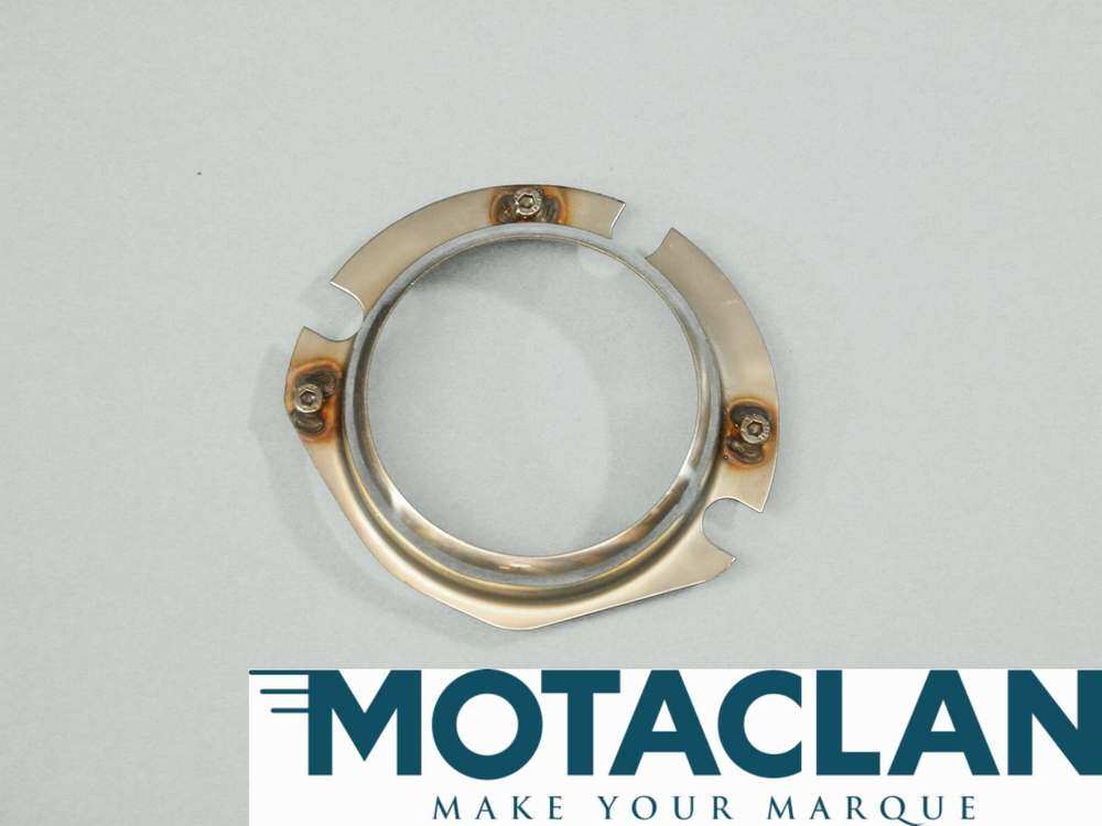 Lamp mounting ring